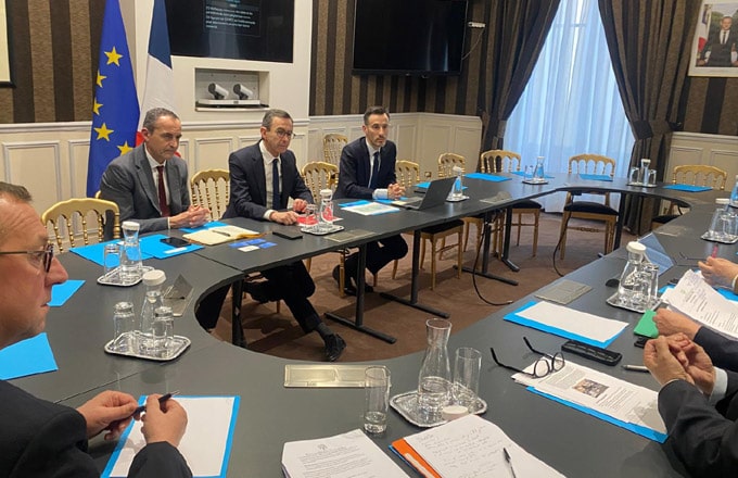 Rencontre entre le ministre Bruno Retailleau et les organisations professionnelles SEFB et FNEDT (photo SEFB)